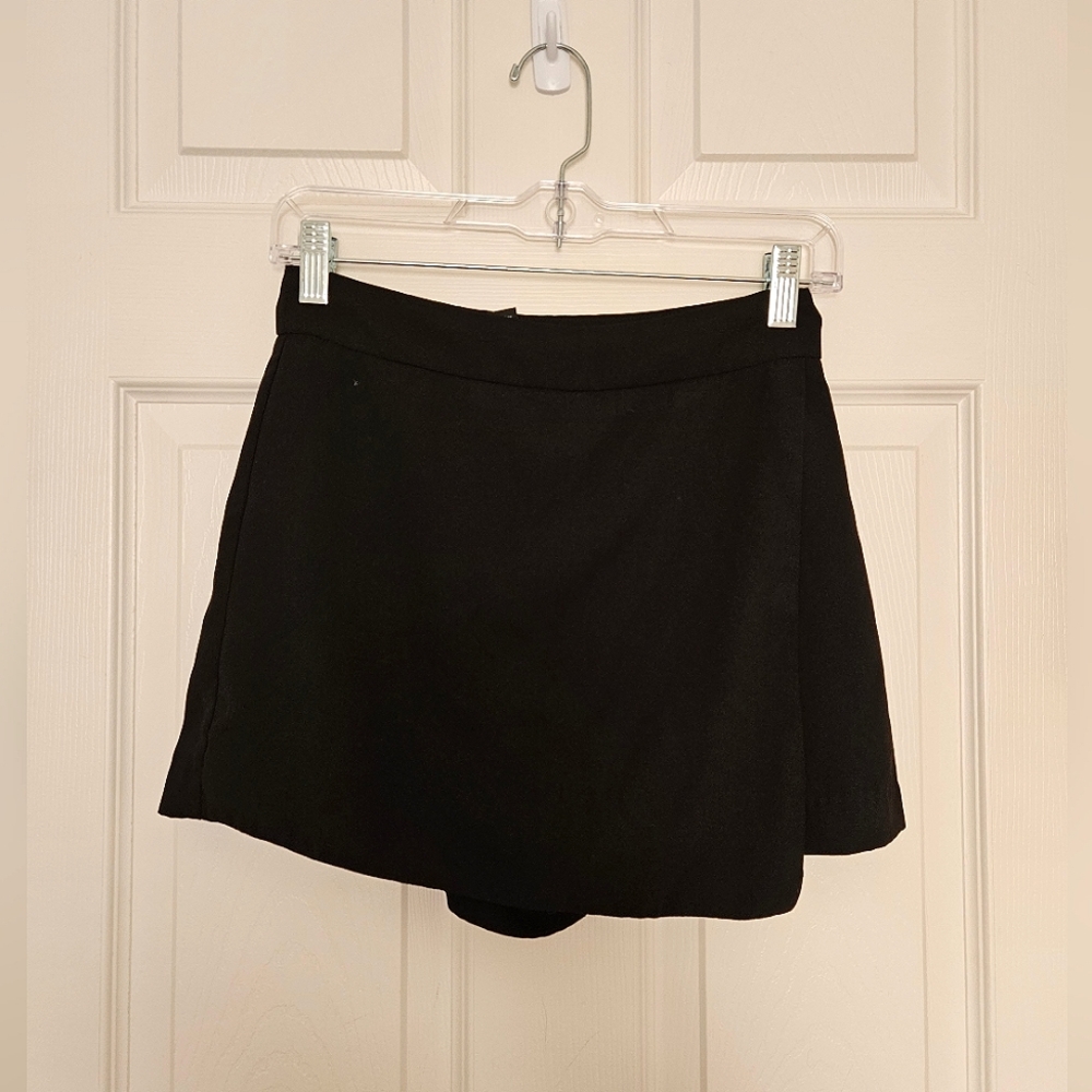 Skort